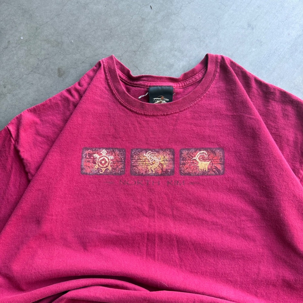 Prairie Mountain North Rim Graphic T-Shirt Mens 2XL Maroon Kokopelli Cotton Tee